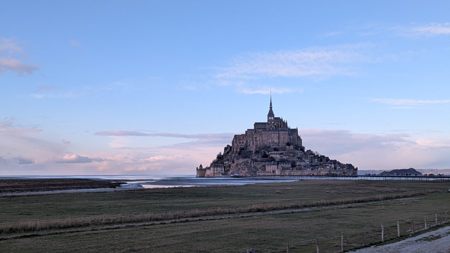 Visiter l’abbaye du Mont-Saint-Michel avec des enfants