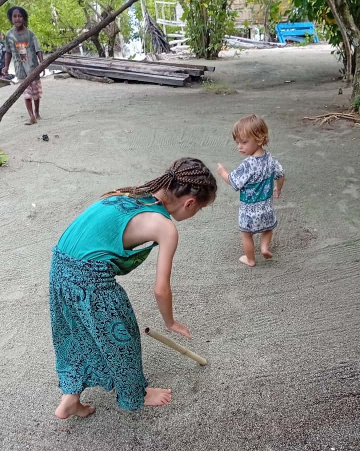 raja ampat avec bébé
