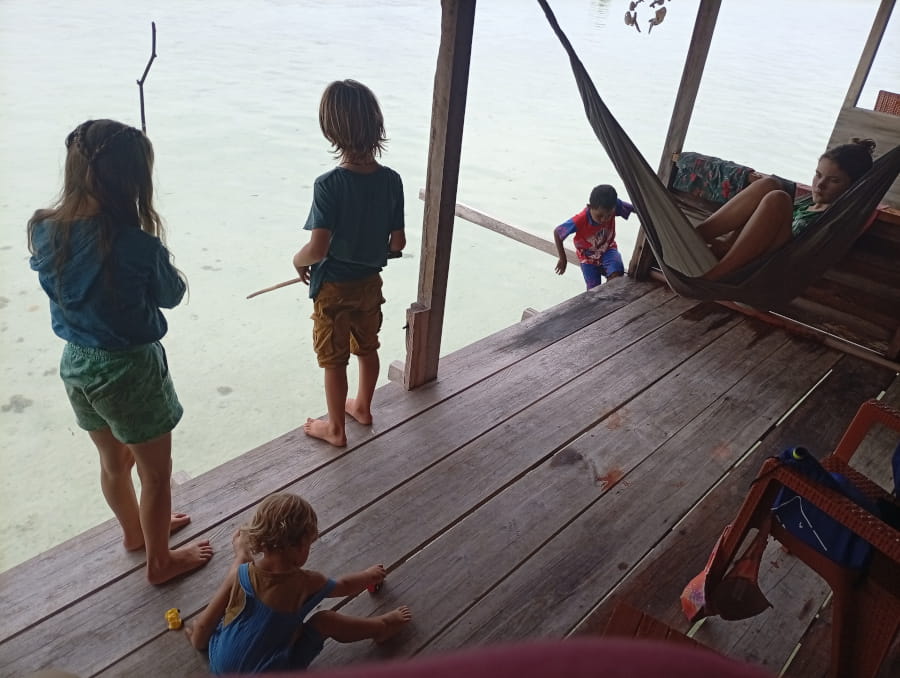 raja ampat avec bébé