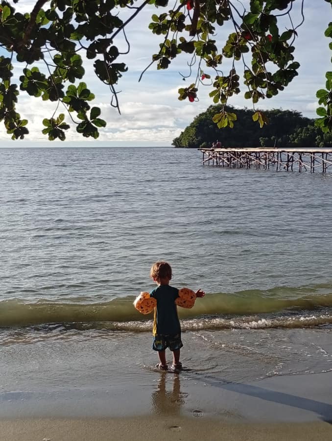 raja ampat avec bébé