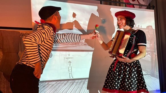 Voyage théâtral et familial à la rencontre du monde – Podcast #175