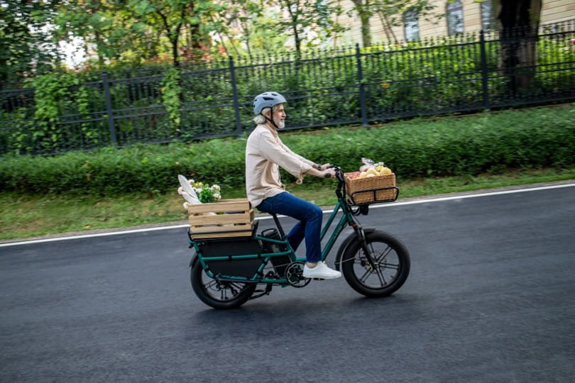 vélo électrique solution de mobilité intergénérationnelle
