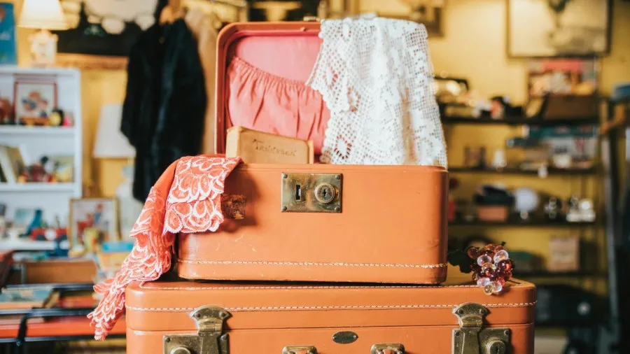 qu'est-ce qu'on met dans une valise d'enfant